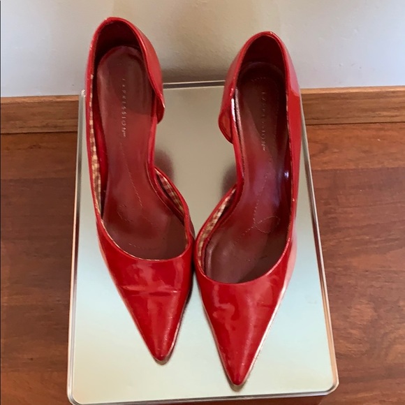 Red Heels - Picture 2 of 3